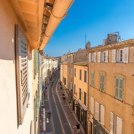 Sur Le Port - Charme Tropezien - Maison Lerins Appartement Saint-Tropez